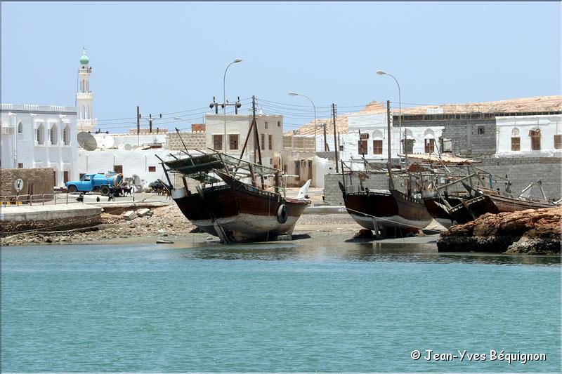 Sur_fishing village Oman-14.jpg
