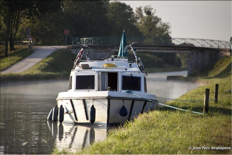 20090801__JYB_CANAL BOURGOGNE__IMG_6800.jpg
