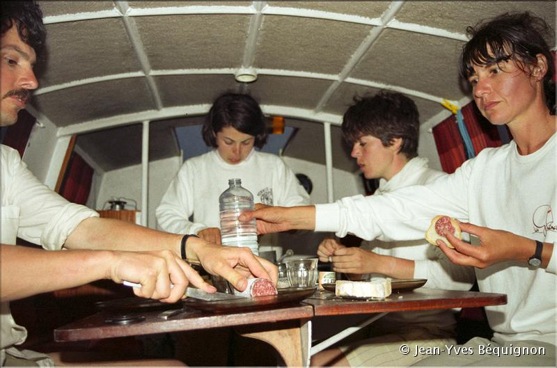 1984_Triagoz 25 itinérance en baie de Quiberon_05.jpg