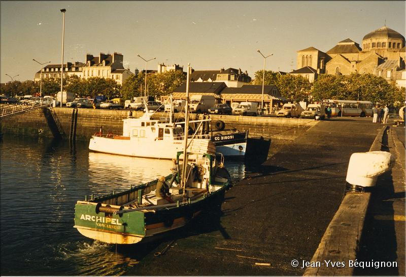 1989_ Stage liaisons sur l'Archipel-1.jpg