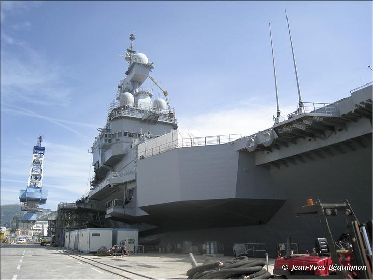PAN Charles de Gaulle au bassin Vauban-7.jpg