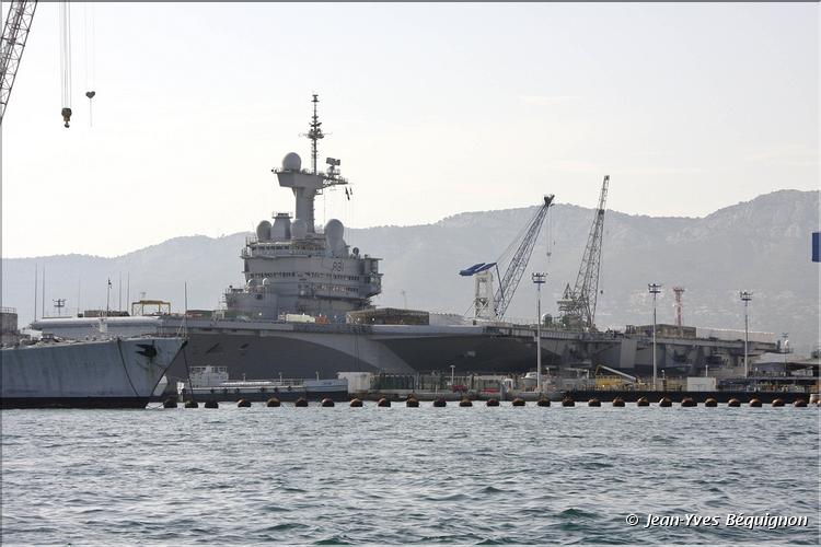 PAN Charles de Gaulle au bassin Vauban-11.jpg